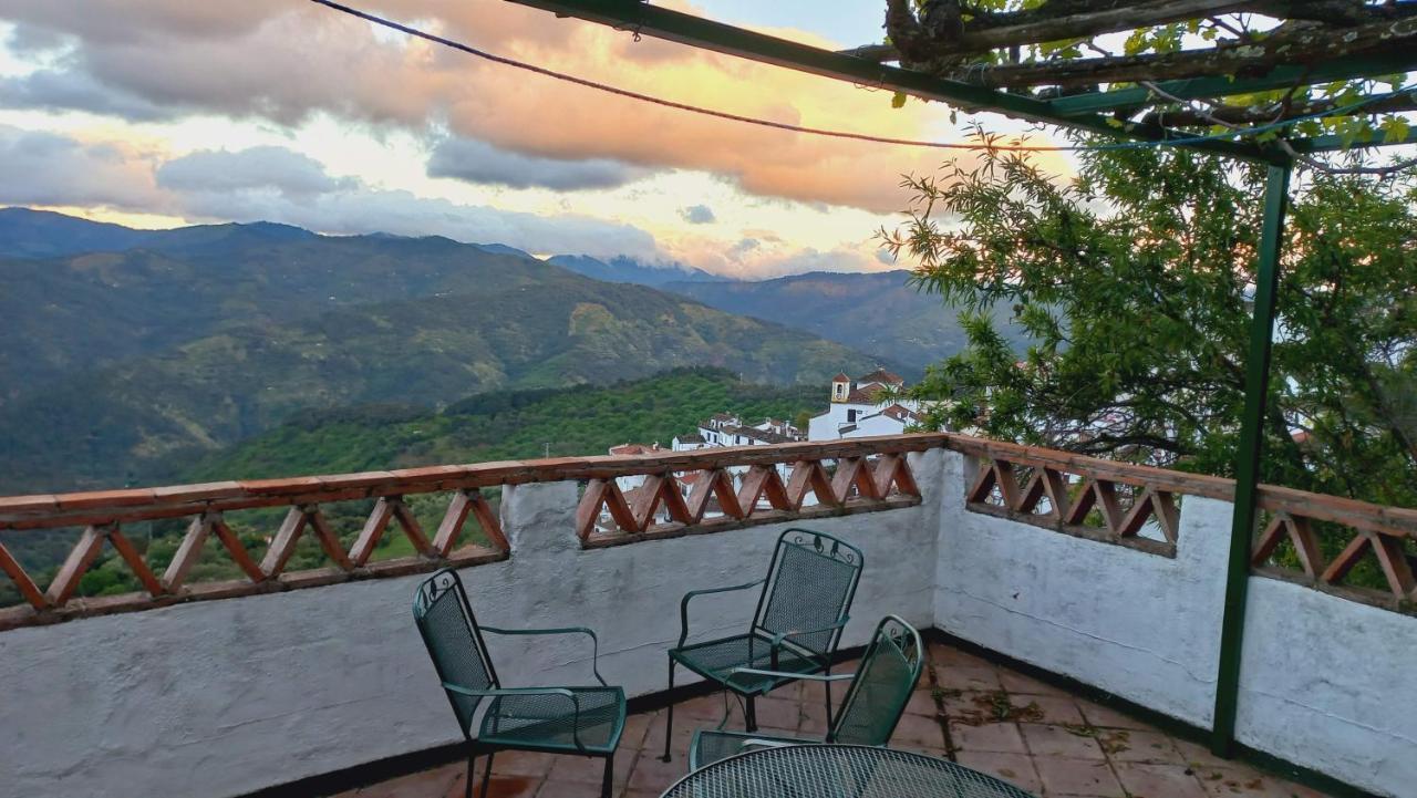 فيلا Casa El Olivo By Casaturistica Benalauría المظهر الخارجي الصورة